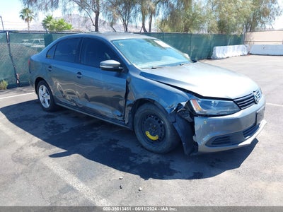 VOLKSWAGEN JETTA 2012