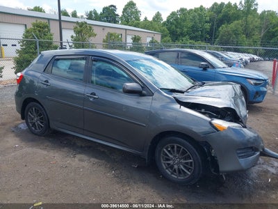 TOYOTA MATRIX 2011