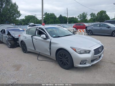 INFINITI Q50 2016