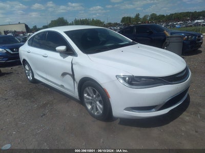 CHRYSLER 200 2015