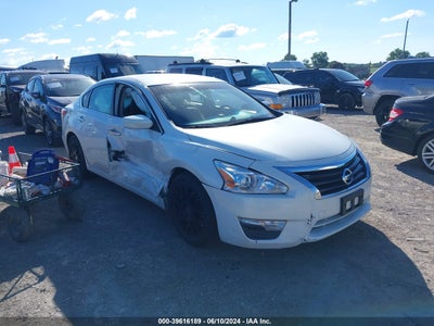 NISSAN ALTIMA 2015