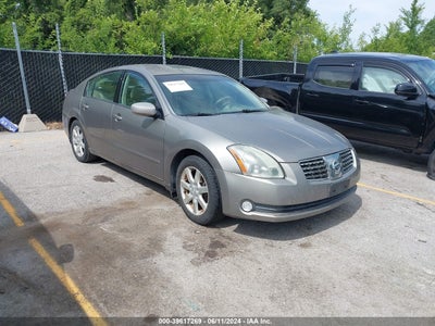 NISSAN MAXIMA 2004