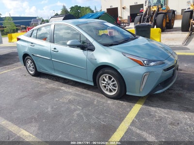 TOYOTA PRIUS 2019