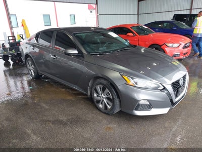 NISSAN ALTIMA 2021