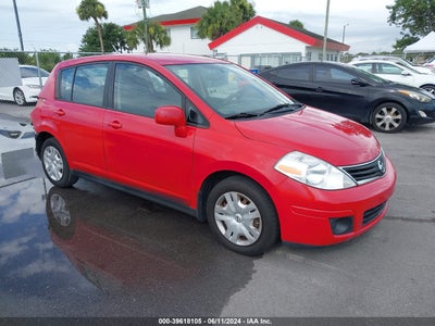 NISSAN VERSA 2011