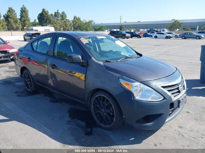 NISSAN VERSA 2015