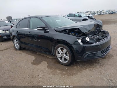 VOLKSWAGEN JETTA 2014