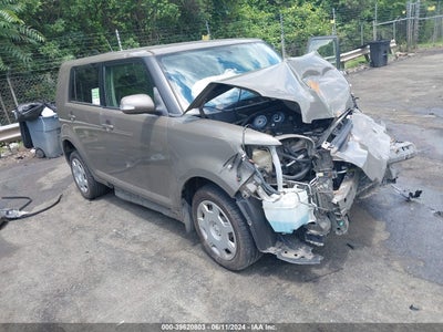SCION XB 2012