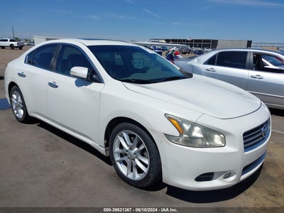 NISSAN MAXIMA 2009