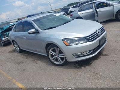 VOLKSWAGEN PASSAT 2014