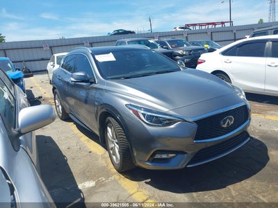 INFINITI QX30 2017