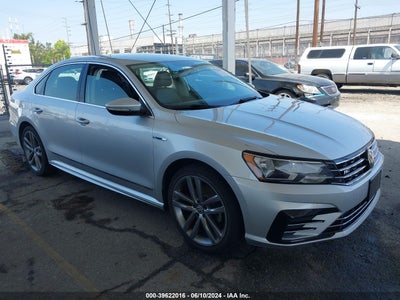 VOLKSWAGEN PASSAT 2017