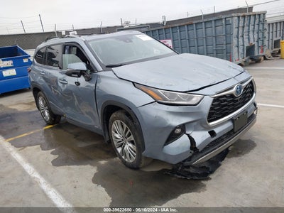 TOYOTA HIGHLANDER 2024