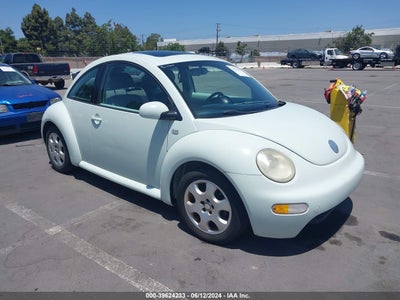 VOLKSWAGEN NEW BEETLE 2002