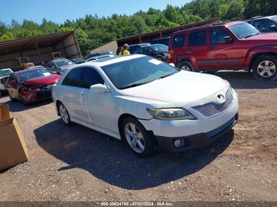 TOYOTA CAMRY 2011