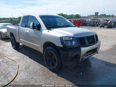 NISSAN TITAN 2004