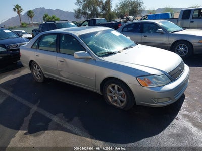 TOYOTA AVALON 2002