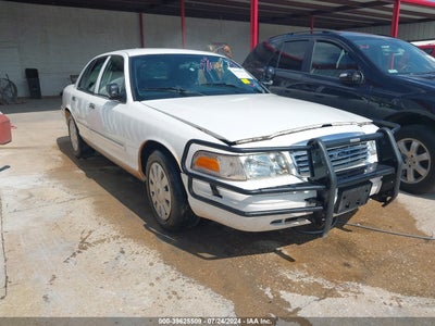 FORD CROWN VICTORIA 2011