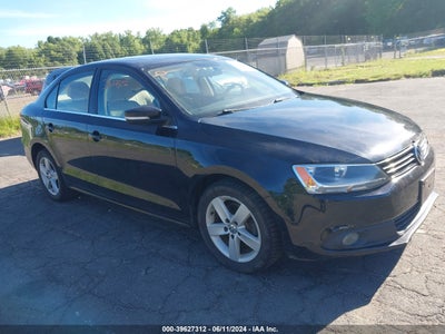 VOLKSWAGEN JETTA 2011