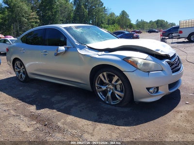 INFINITI M37 2012