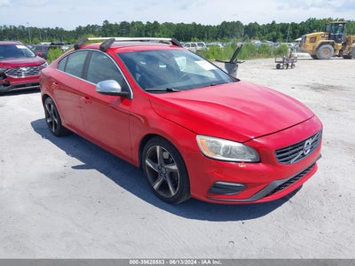 VOLVO S60 2015