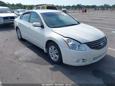 NISSAN ALTIMA 2010