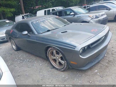 DODGE CHALLENGER 2011