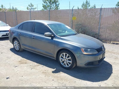 VOLKSWAGEN JETTA 2012