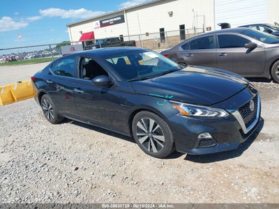 NISSAN ALTIMA 2022