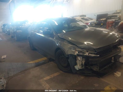 VOLKSWAGEN JETTA 2013