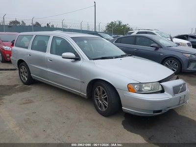 VOLVO V70 2006
