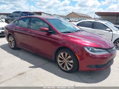 CHRYSLER 200 2015