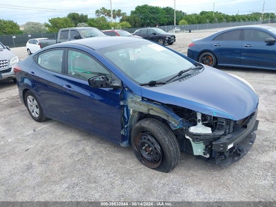 HYUNDAI ELANTRA 2016