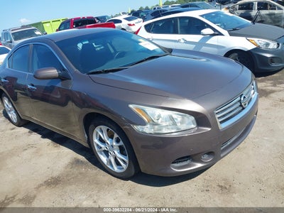 NISSAN MAXIMA 2012