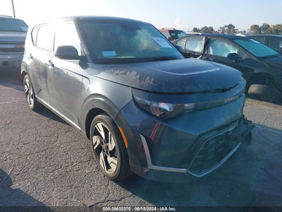 KIA SOUL 2023