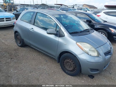 TOYOTA YARIS 2009