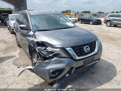 NISSAN PATHFINDER 2020
