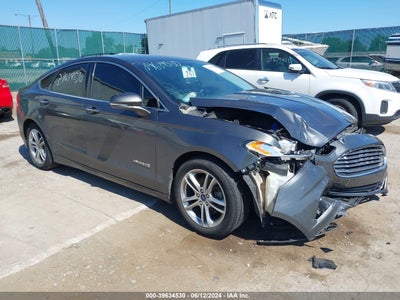 FORD FUSION HYBRID 2016