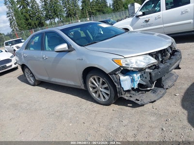 TOYOTA CAMRY HYBRID 2012
