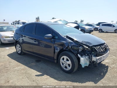 TOYOTA PRIUS 2011