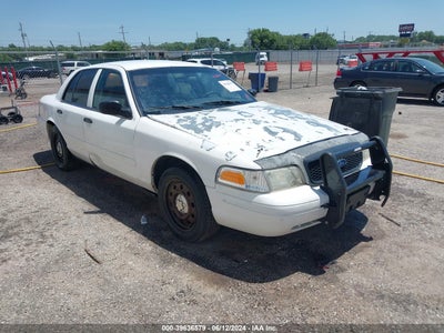 FORD CROWN VICTORIA 2006