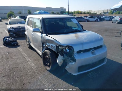 SCION SCION XB 2015