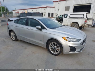 FORD FUSION HYBRID 2019