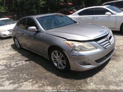 HYUNDAI GENESIS 2012