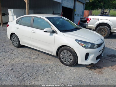 KIA RIO 2020