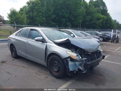 TOYOTA CAMRY HYBRID 2015