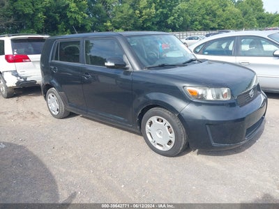 SCION SCION XB 2010
