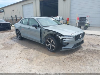 VOLVO S60 2024