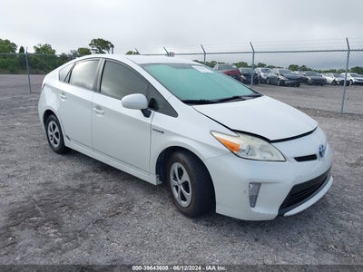 TOYOTA PRIUS 2014
