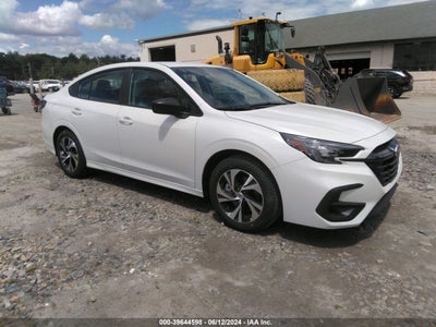 SUBARU LEGACY 2024